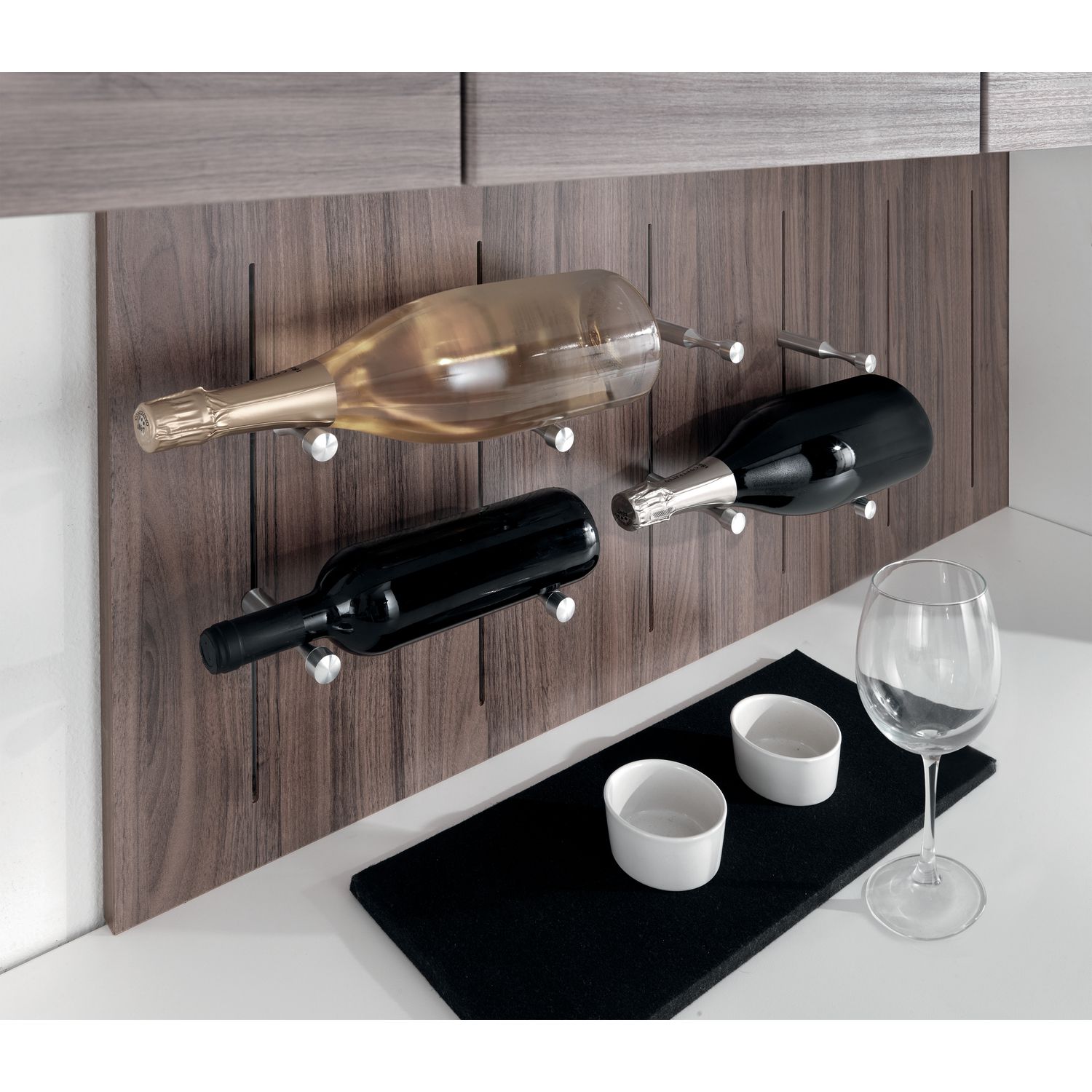 Sistema de almacenamiento de botellas de vino PIN