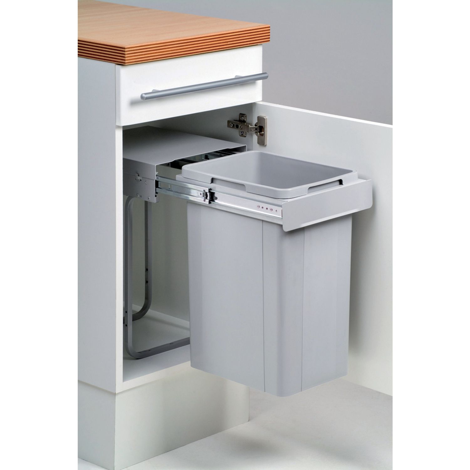 PAPELERA INDIVIDUAL 26L P/MUEBLES 300 GR