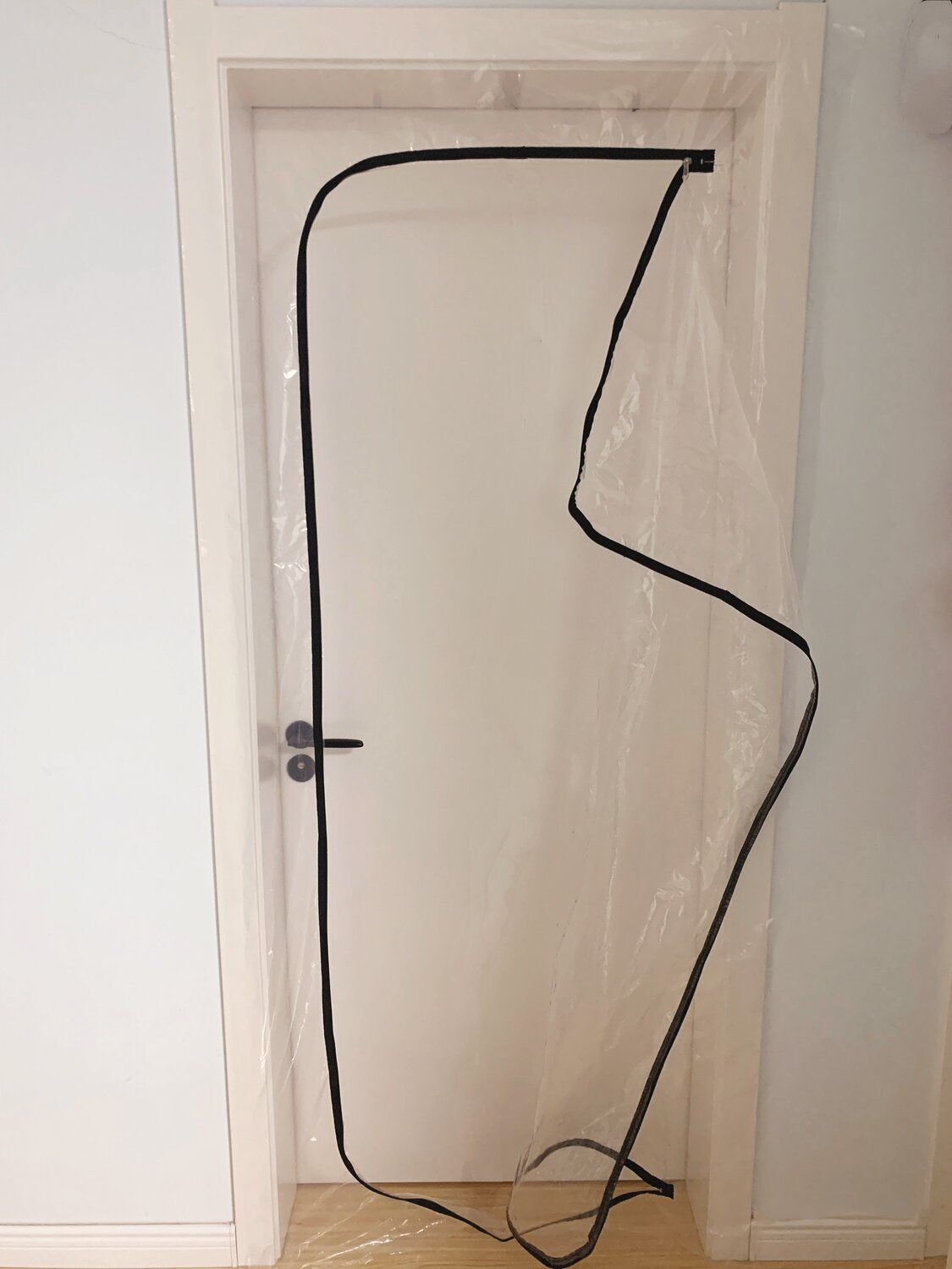 Puerta antipolvo